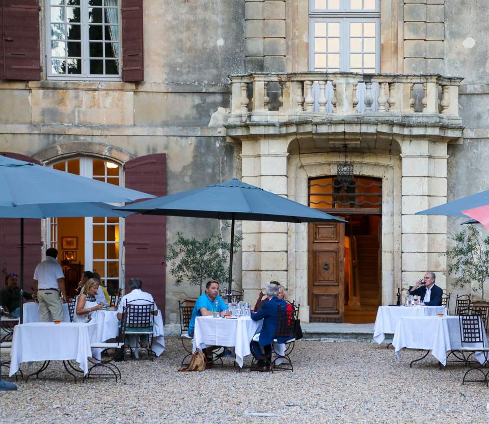 Restaurant La Belle Diane · Saint Rémy de Provence restaurant chateau de roussan saint remy de provence